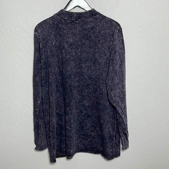 ZENANA Outfitters Mineral Wash Long Sleeve Purple Gray Mock Neck Shirt Size 3X - Picture 3 of 7